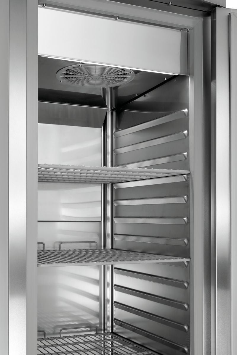 Frigorifero 700 GN210
