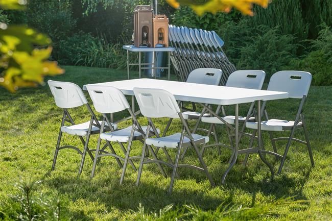 Tavolo da buffet, HENDI, Carico Massimo 150 Kg., 1800x740x(H)740mm